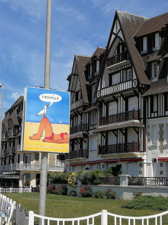 Study Du Pecheur Apartment Trouville-sur-Mer Exterior foto
