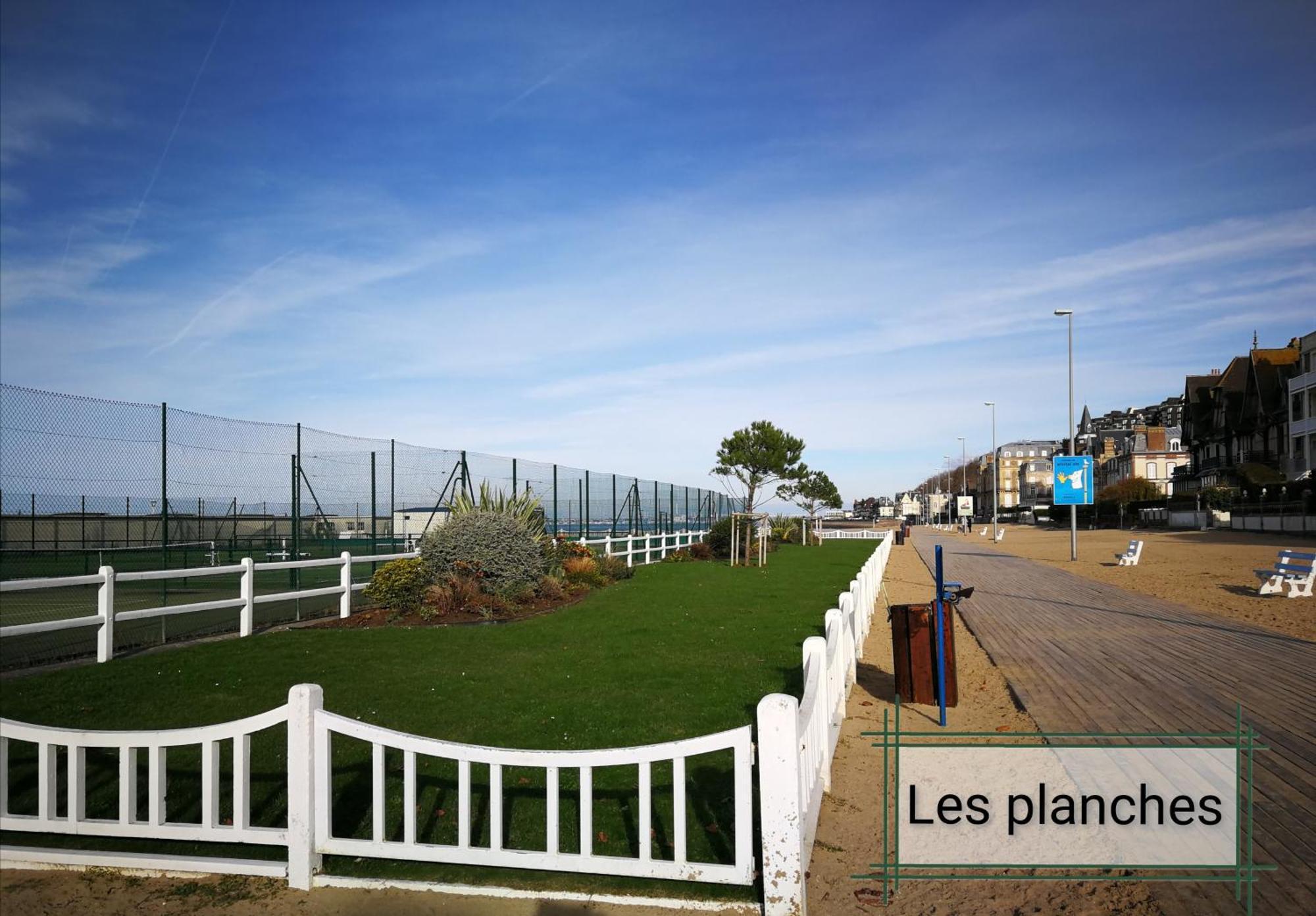 Study Du Pecheur Apartment Trouville-sur-Mer Exterior foto